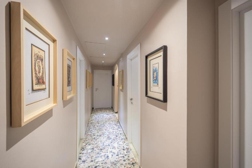 Boutique Rooms Carbonazzi 17 Cagliari Kültér fotó