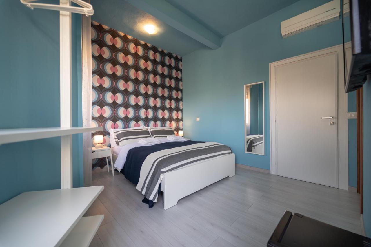 Boutique Rooms Carbonazzi 17 Cagliari Kültér fotó