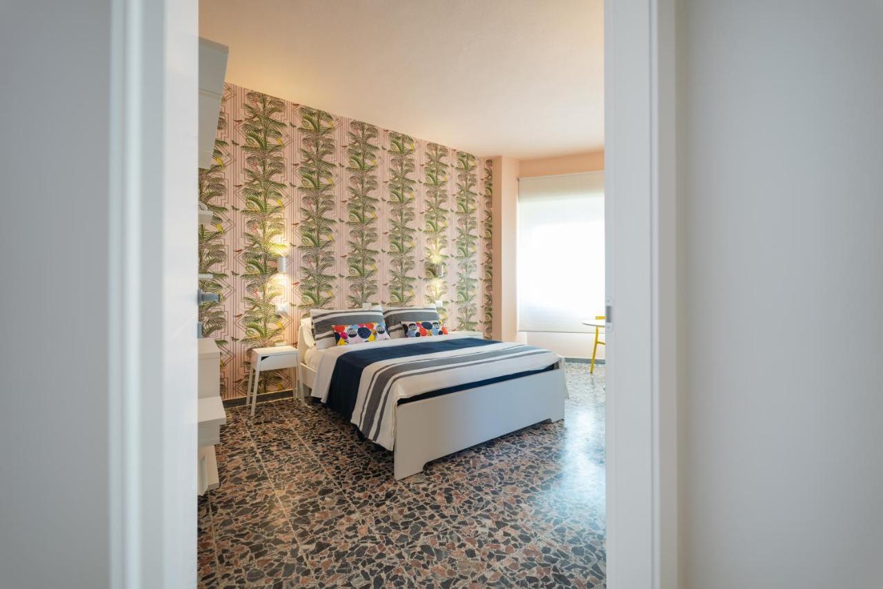 Boutique Rooms Carbonazzi 17 Cagliari Kültér fotó